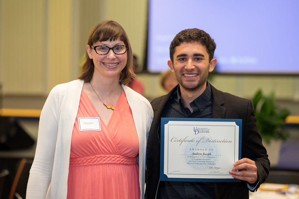 Hightlight photo for article, National Agenda student receives award